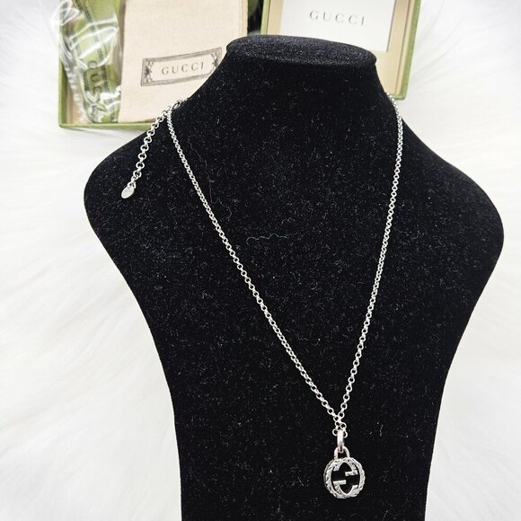 Textured Interlocking GG Marmont Pendant & Chain - Picture 15 of 17